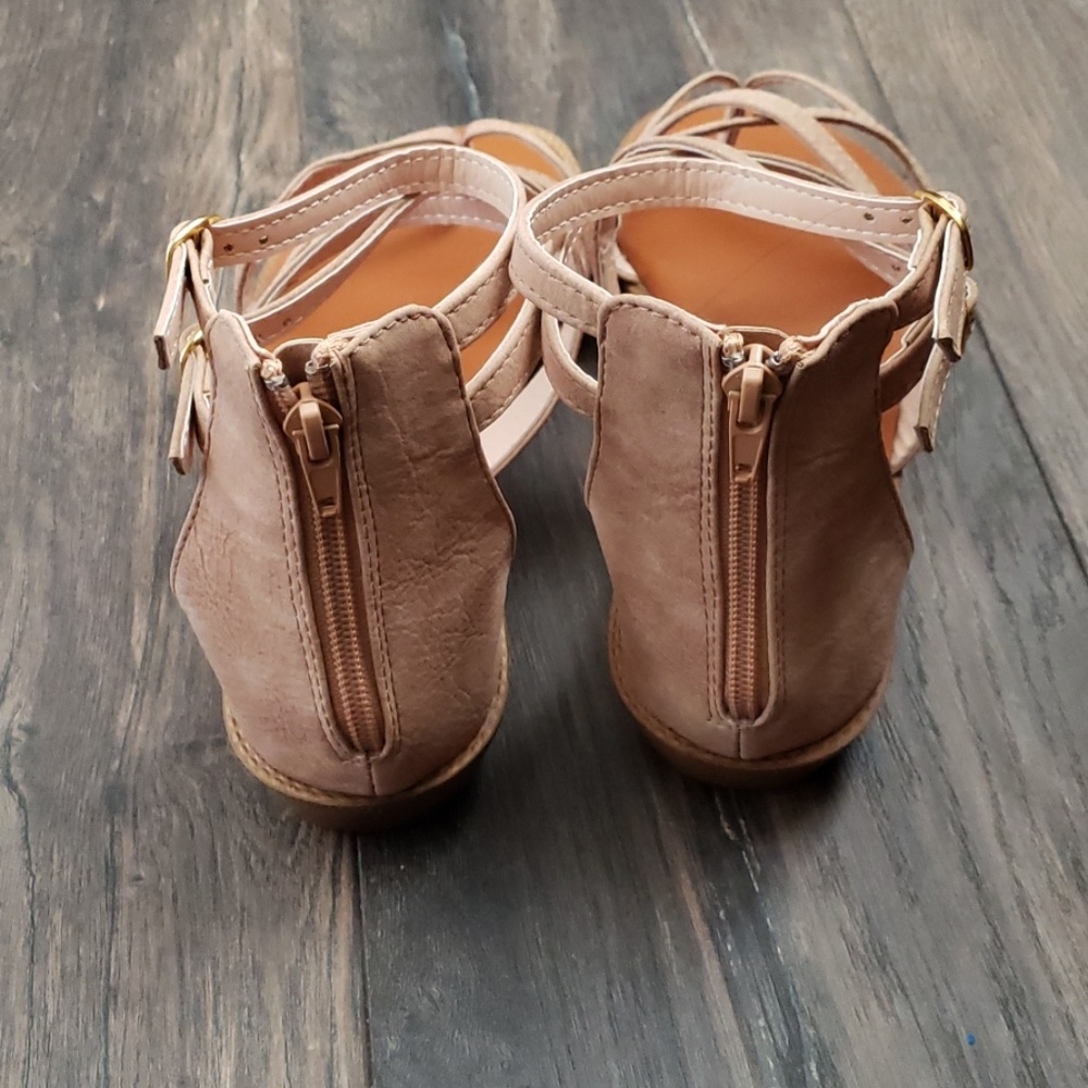 Sandals - Picture 2 of 3